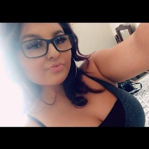 Meet your Posher, Alyssa